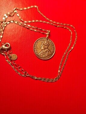 Gold-Tone Coin Pendant Necklace King George 1920 Anna India Vintage